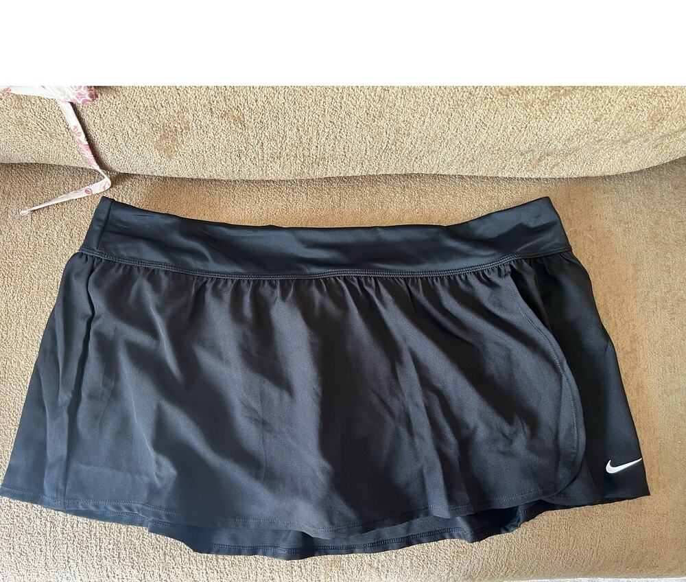 Nike Swim Essential Skirt/Skort Black Board Skirt 2X Lined Pocket NWT